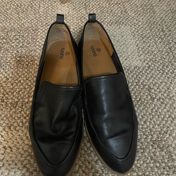 Black womens flats size 8! Great condition - Picture 2 of 4